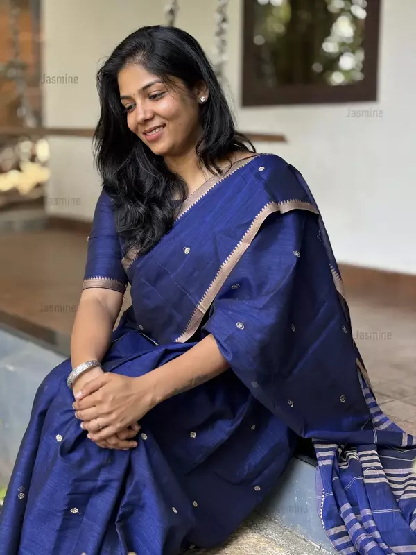 Mahalakshmi - మహాలక్ష్మి ( Authentic Narayanpet Cotton Sarees )