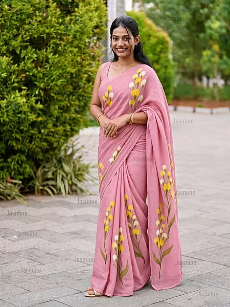 Vintage pink printed Mul Cotton saree with fine soft cotton texture