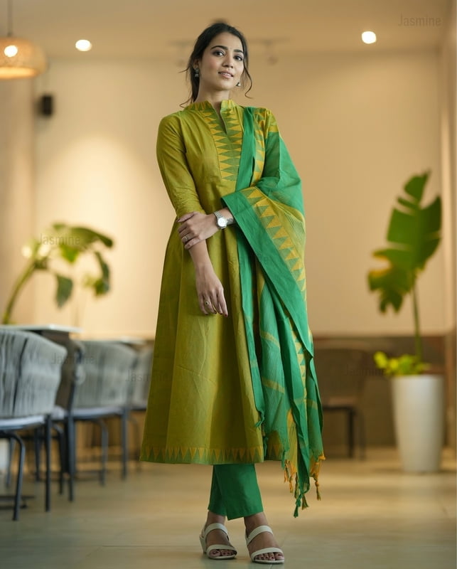 Manjari - मंजरी ( Pure Cotton material )