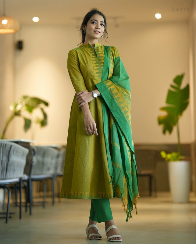 Manjari - मंजरी ( Pure Cotton material )