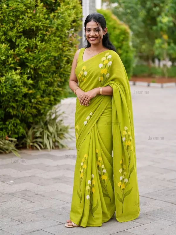 Herbal green floral print Mul Cotton saree in fine 120 thread count cotton