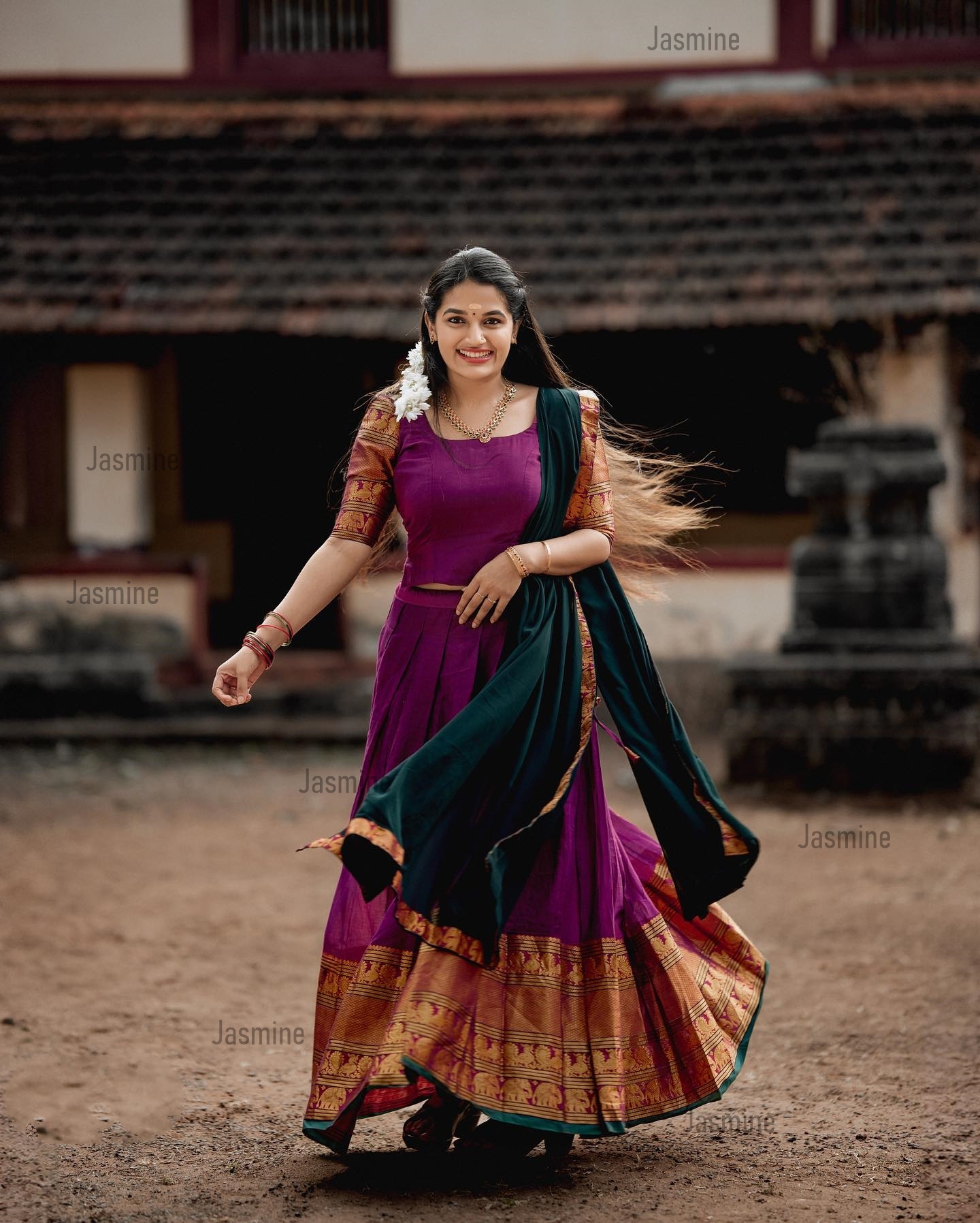 Hasini - హాసిని ( Narayanpet Half Saree Material )