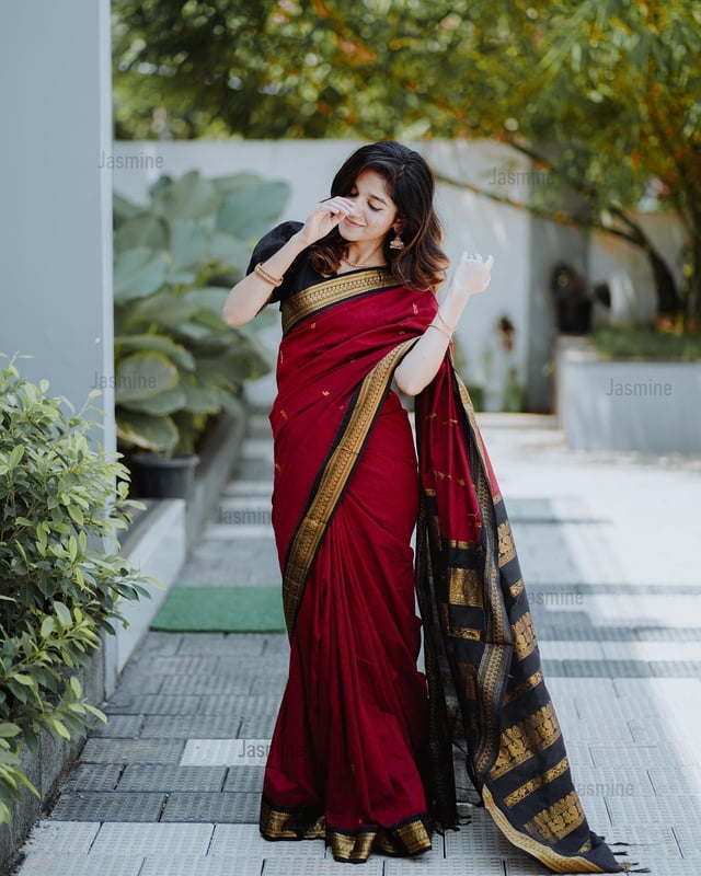 Nyra - न्यरा ( Cotton silk sarees )