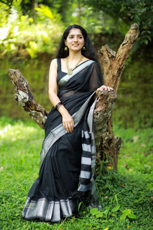 Anika - அனிகா ( Authentic Narayanpet cotton sarees - Handloom )