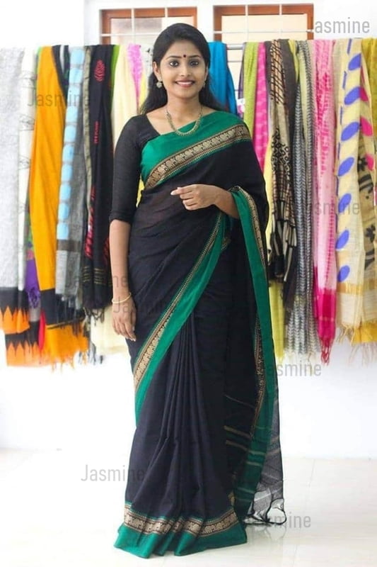 Eesha ( Authentic Narayanpet Handloom