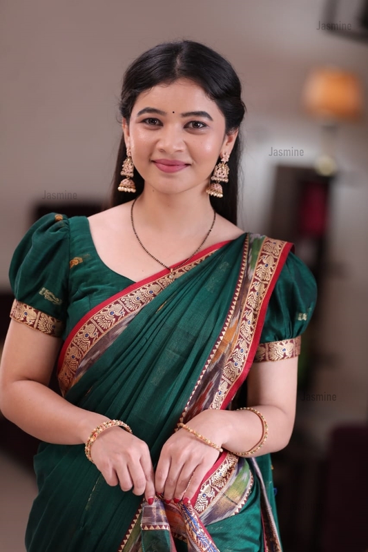 Navilika - నవిలిక ( Authentic Narayanpet cotton sarees )