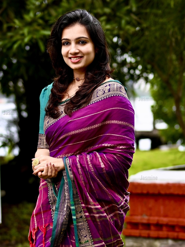 Krithika - కృత్తిక ( Pure Narayanpet Cotton Sarees )