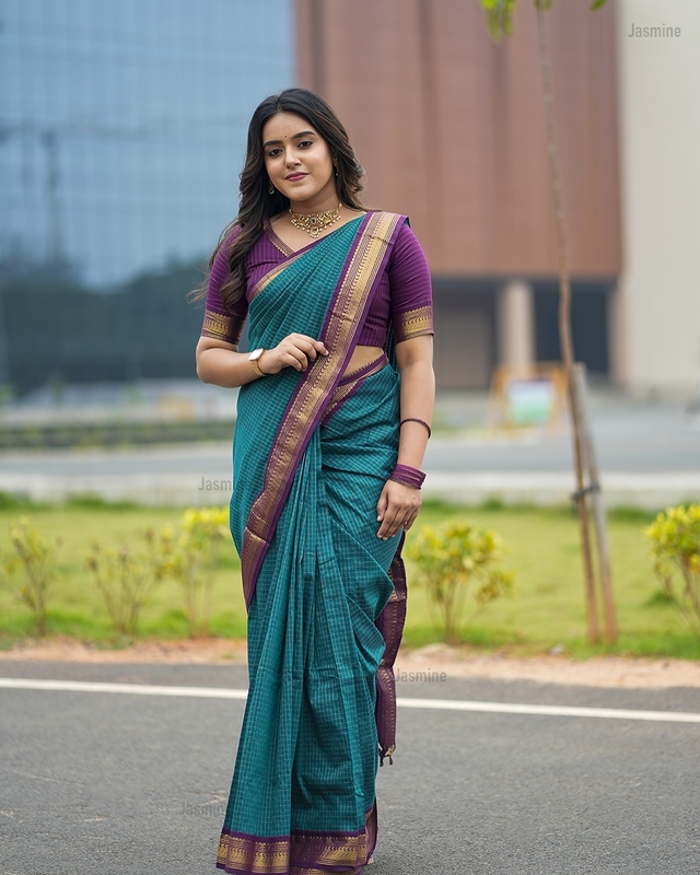 Sriya - శ్రీయ ( Cotton silk sarees )