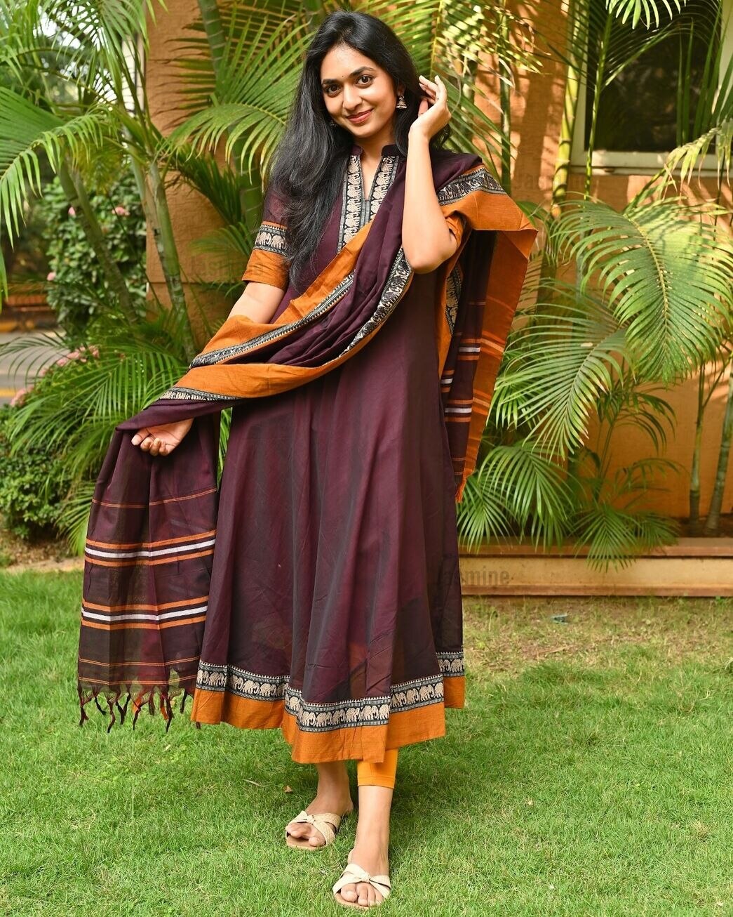 Nithya - നിത്യ ( Narayanpet Salwar material - 120 Count )