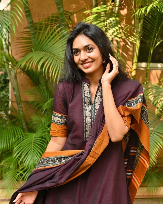 Nithya - നിത്യ ( Narayanpet Salwar material - 120 Count )