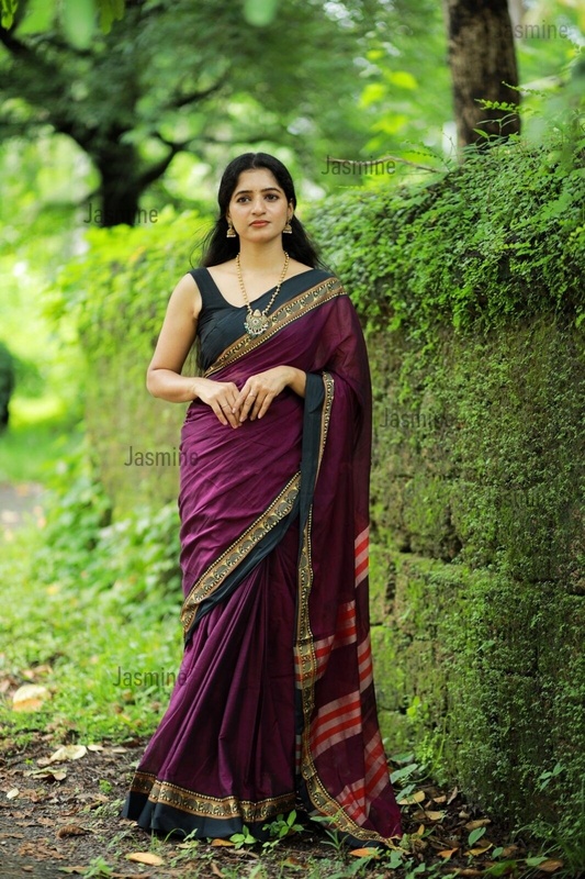 Shubhangi - शुभांगी  ( Authentic Narayanpet Handloom )