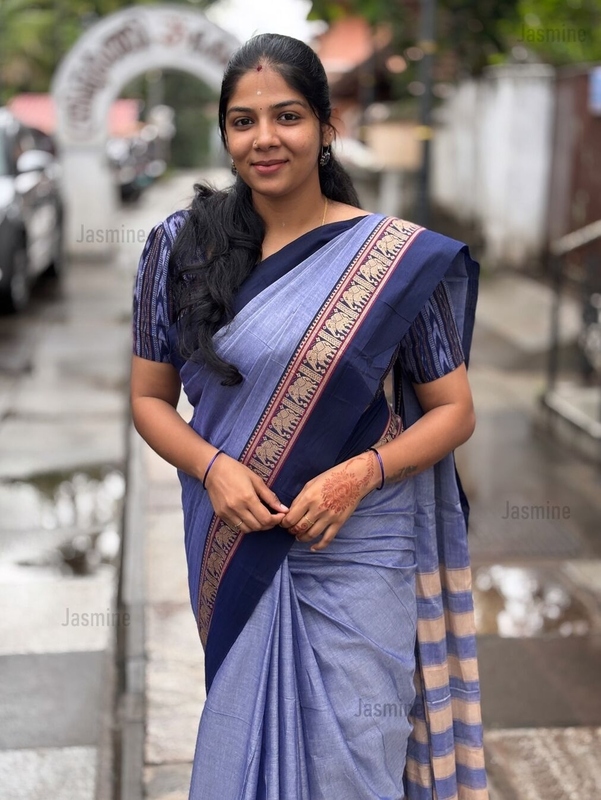 Qudsia - कुदसिया ( Authentic Narayanpet Handloom )