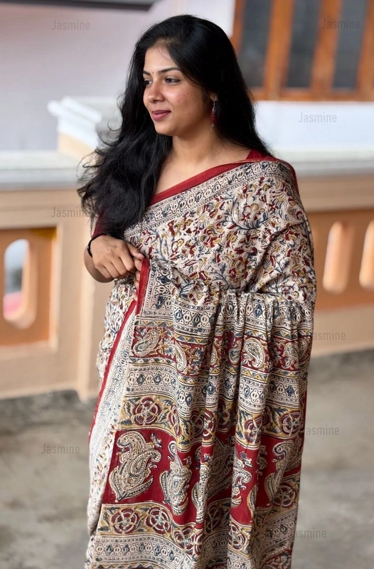 Vaishnavi - वैष्णवी ( Kalamkari Pure cotton sarees )