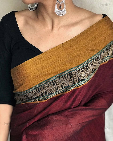 Hasta - ഹസ്ത ( Authentic Narayanpet Handloom )