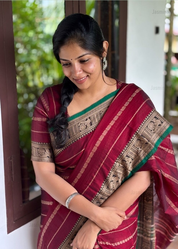 Lakshmi - लक्ष्मी ( Pure Narayanpet Cotton Sarees )