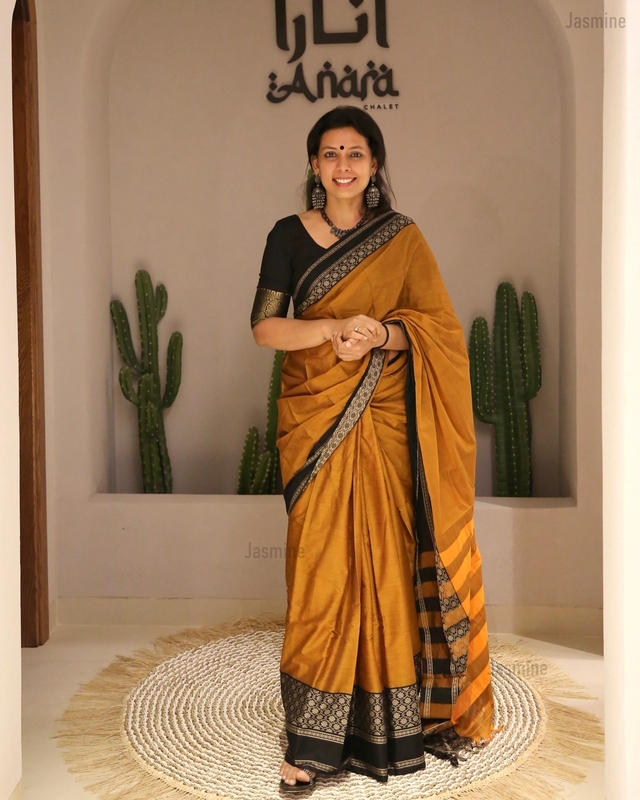 Tuhina - তুহিনা ( Premium Soft Cotton )