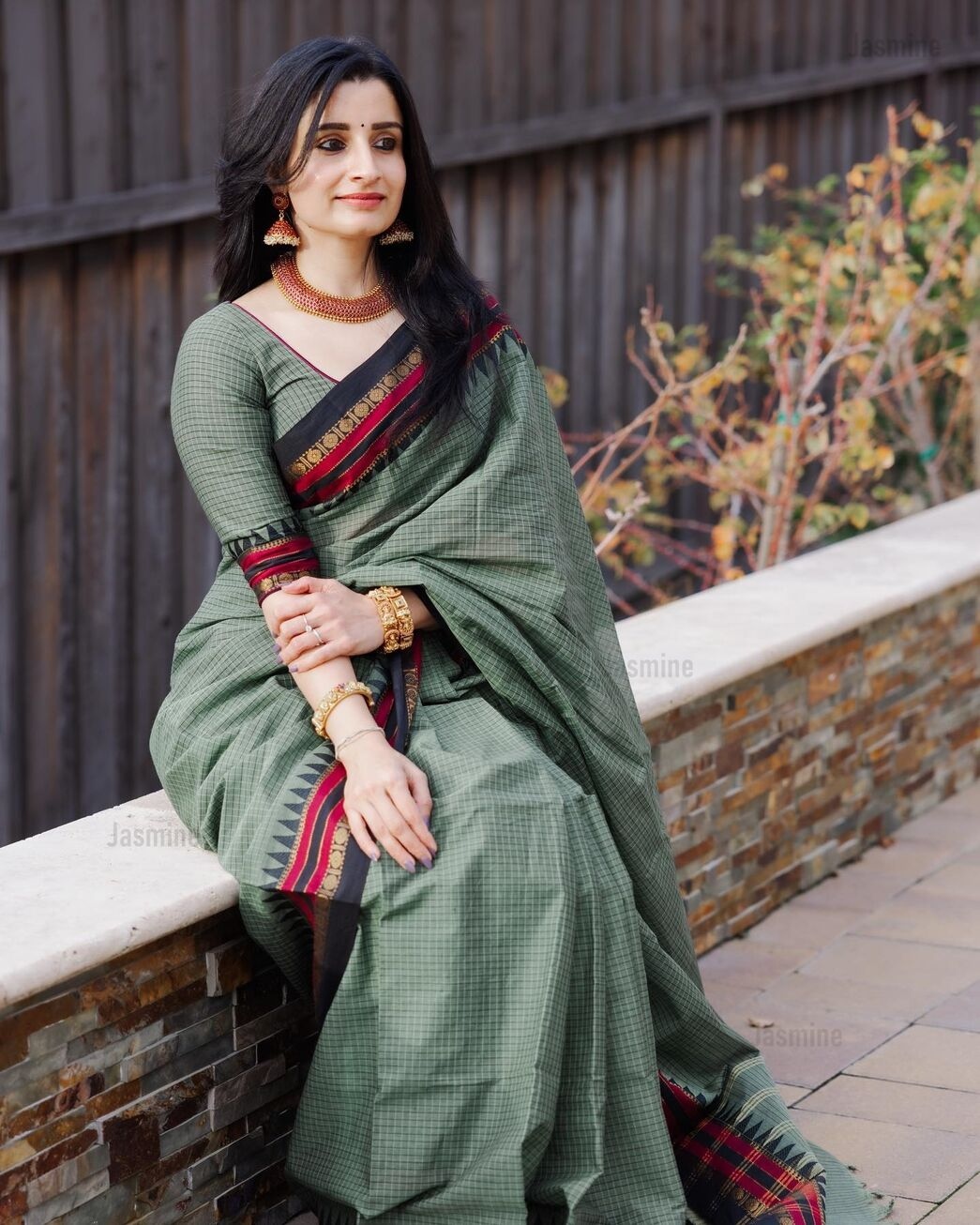 Malathi - मालती ( Authentic Narayanpet Handloom )