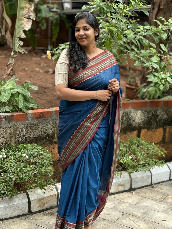Nimeesha - నిమీష ( Authentic Narayanpet cotton sarees )