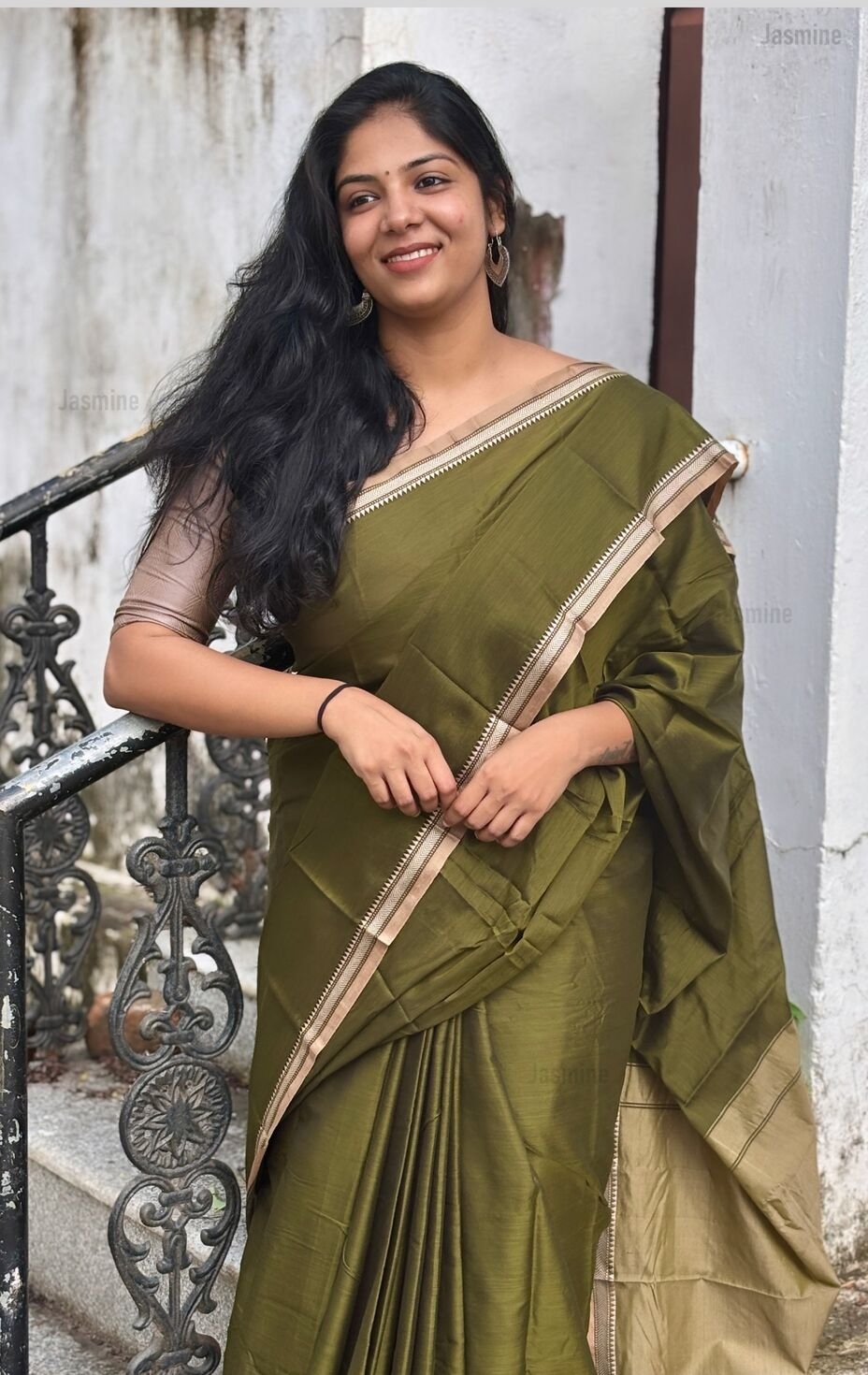 Roja - रोजा ( Narayanpet Premium Soft Cotton )