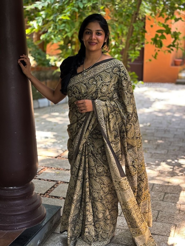 Swetha - श्वेता ( Kalamkari Pure cotton sarees )