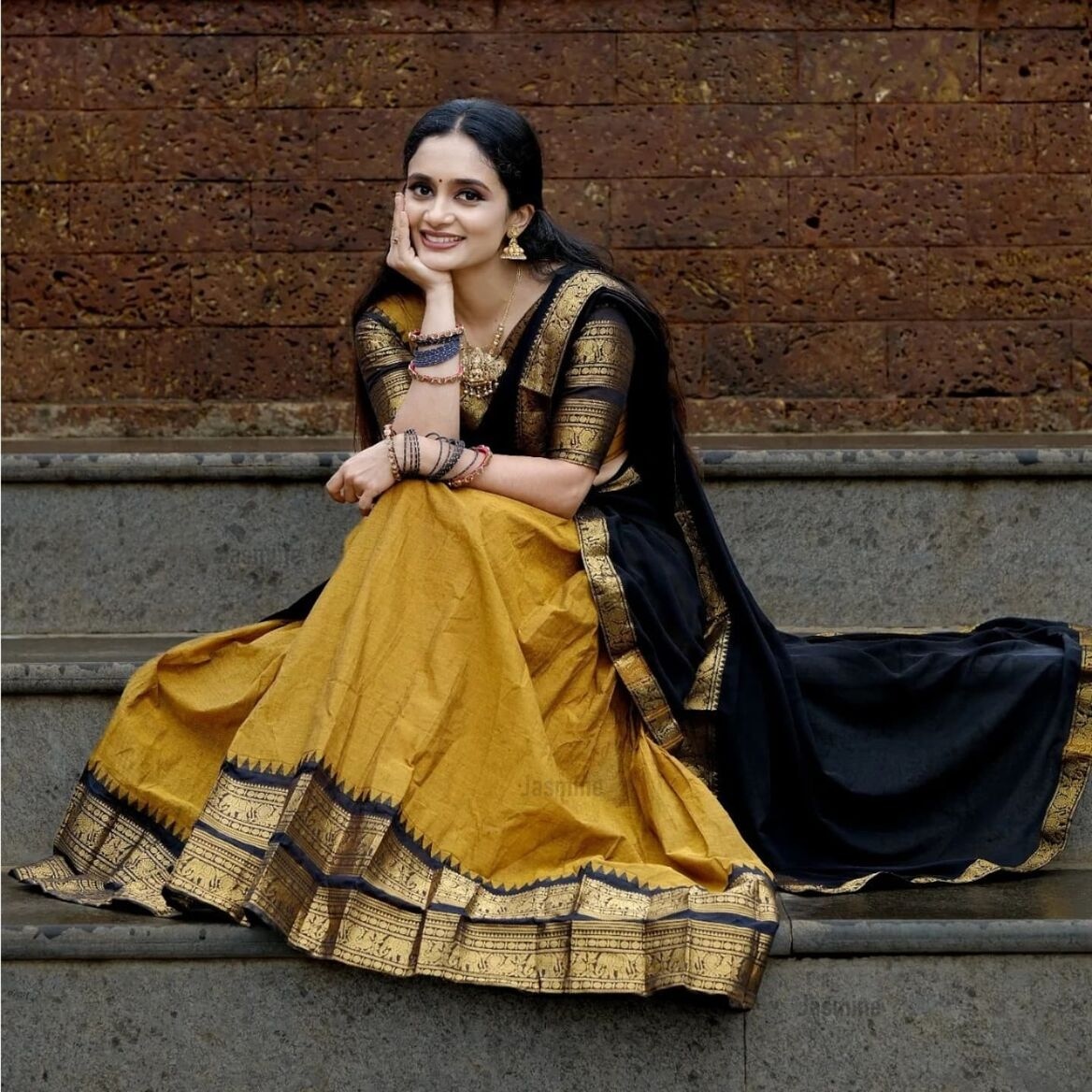 Anitha - अनीता ( Half Saree Material )