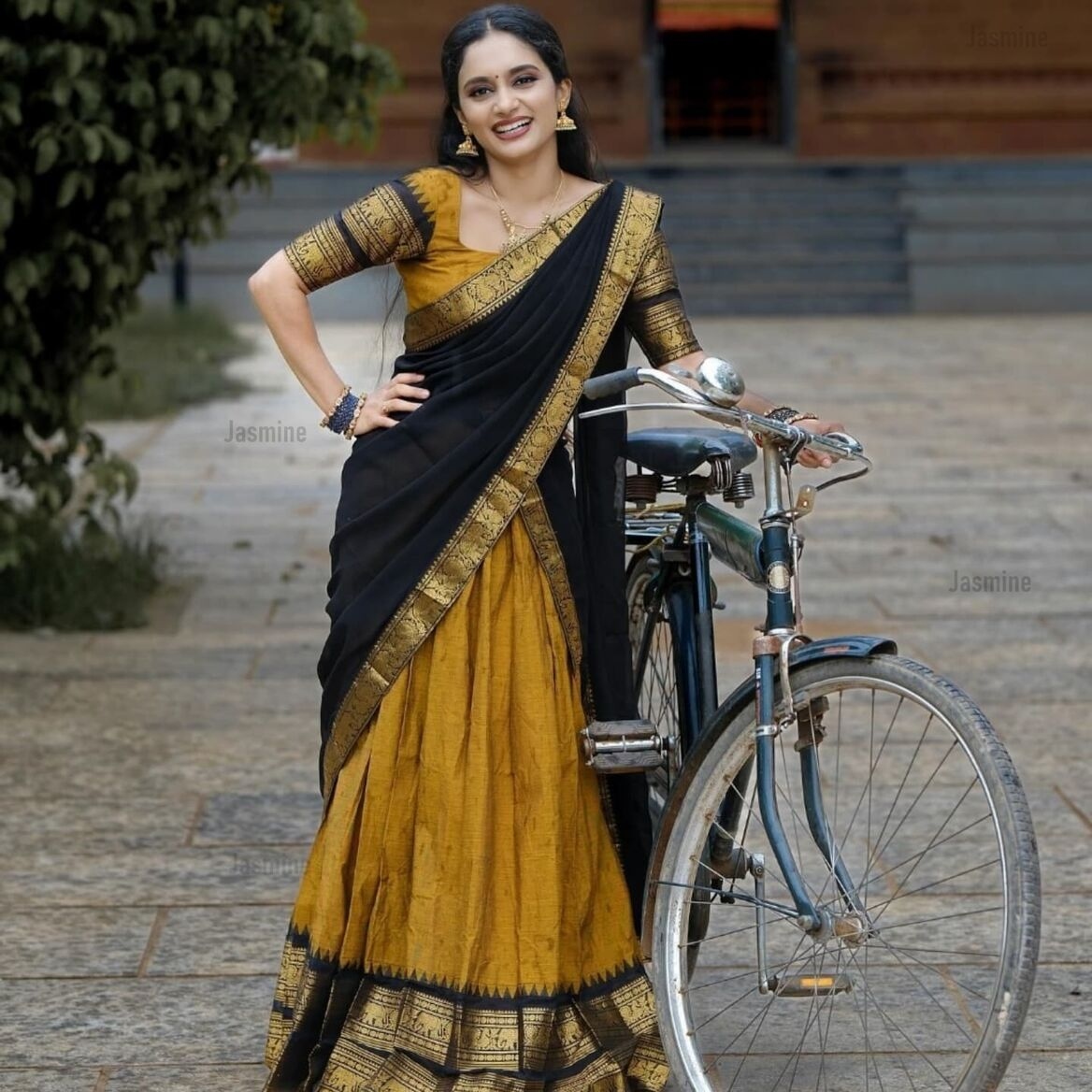 Anitha - अनीता ( Half Saree Material )