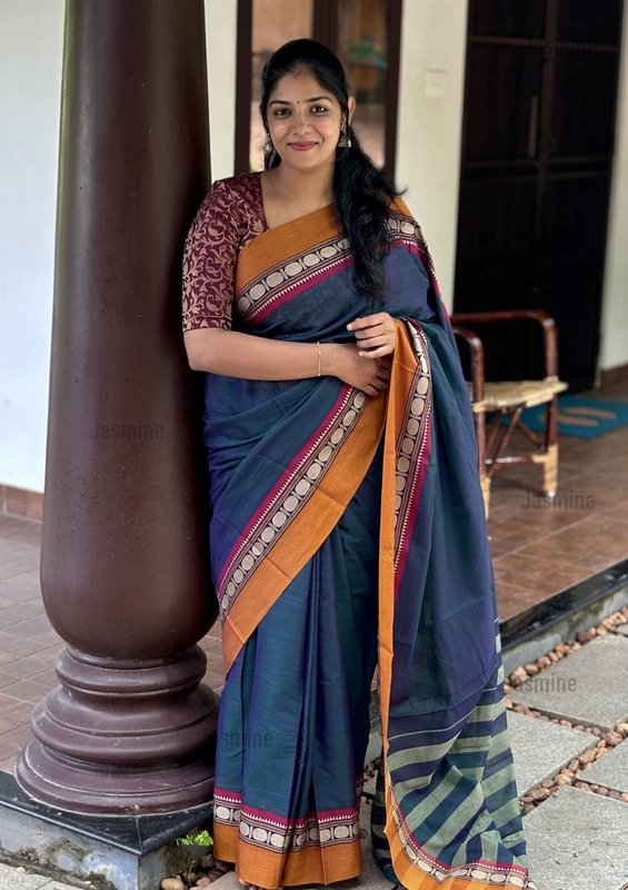 Yagnika - यज्ञिका ( Narayanpet cotton sarees )