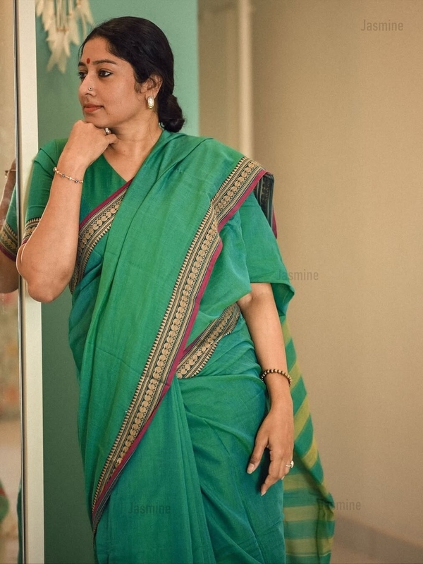 Abhitha - अभिता ( Narayanpet Cotton Sarees )