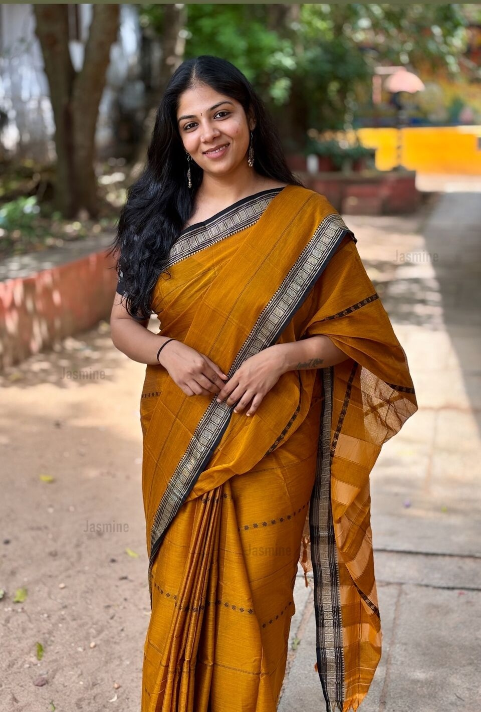 Geetha - गीता ( Narayanpet cotton sarees )