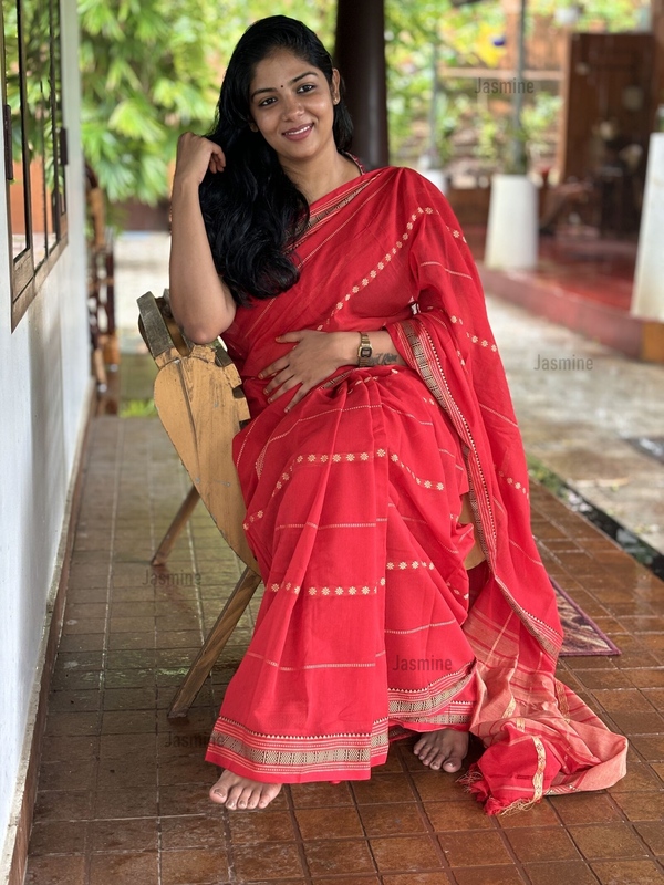 Thanyavi - தந்யாவி ( Authentic Narayanpet cotton sarees )