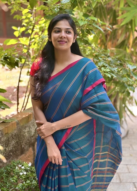 Lily - లిలి ( Authentic Narayanpet cotton sarees )