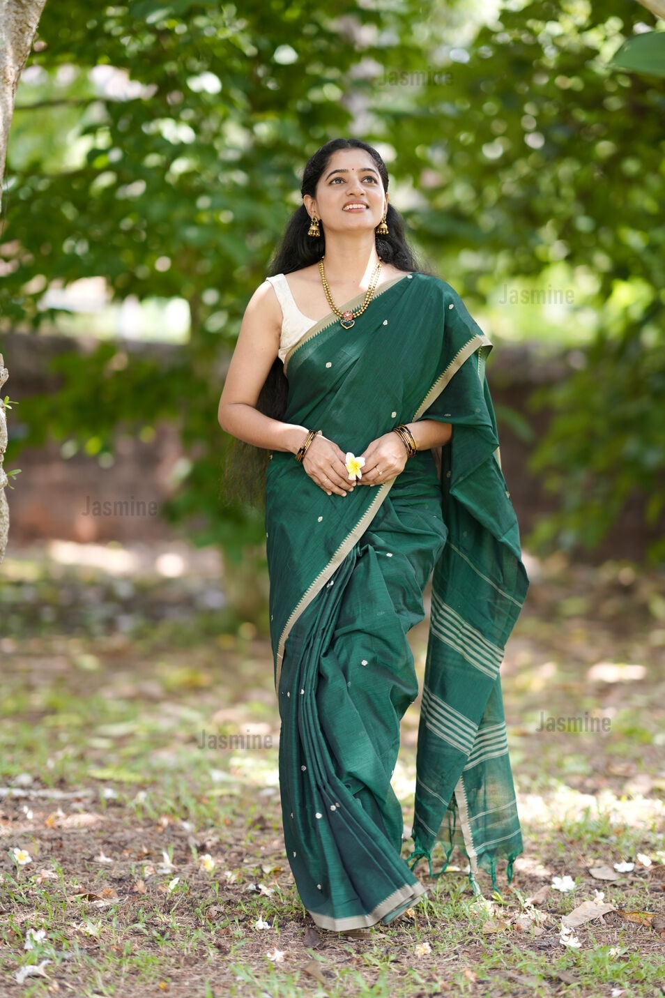 Anusha - अनुषा ( Authentic Narayanpet Cotton Sarees )