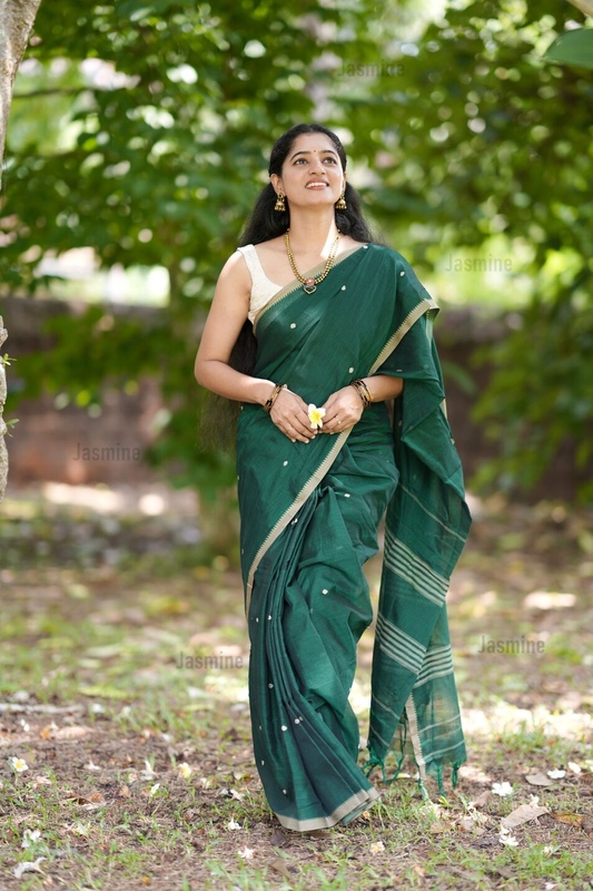 Anusha - अनुषा ( Authentic Narayanpet Cotton Sarees )