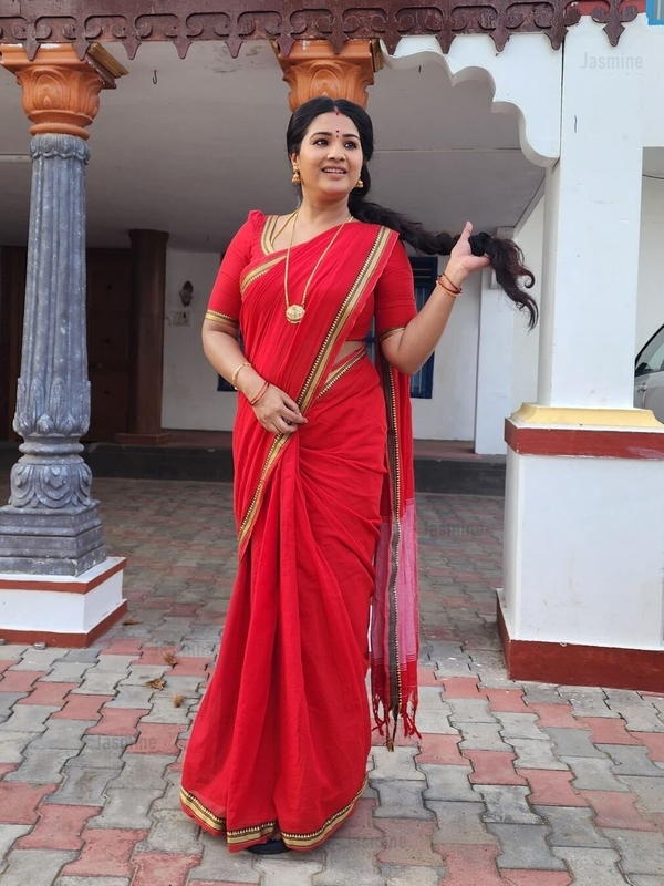 Suguna - சுகுனா ( Narayanpet Cotton Sarees )