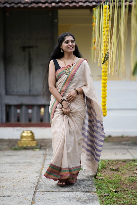 Nishitha  - నిశిత ( Narayanpet cotton sarees )