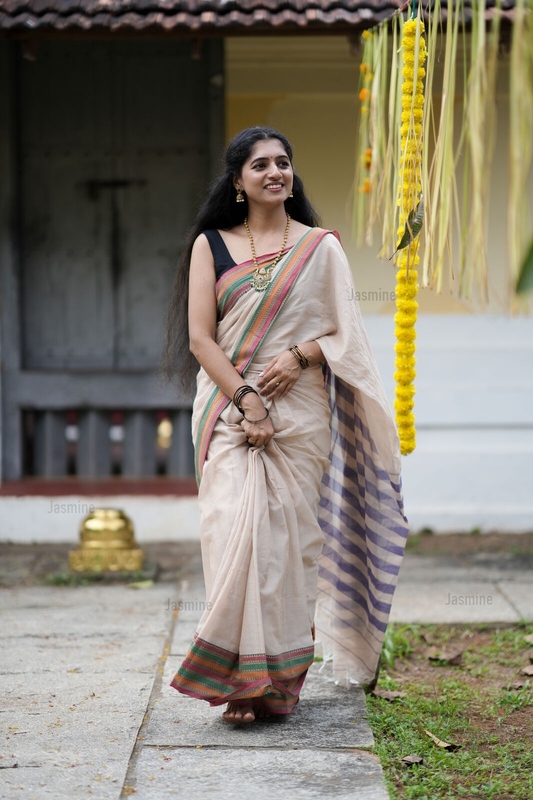 Nishitha  - నిశిత ( Narayanpet cotton sarees )