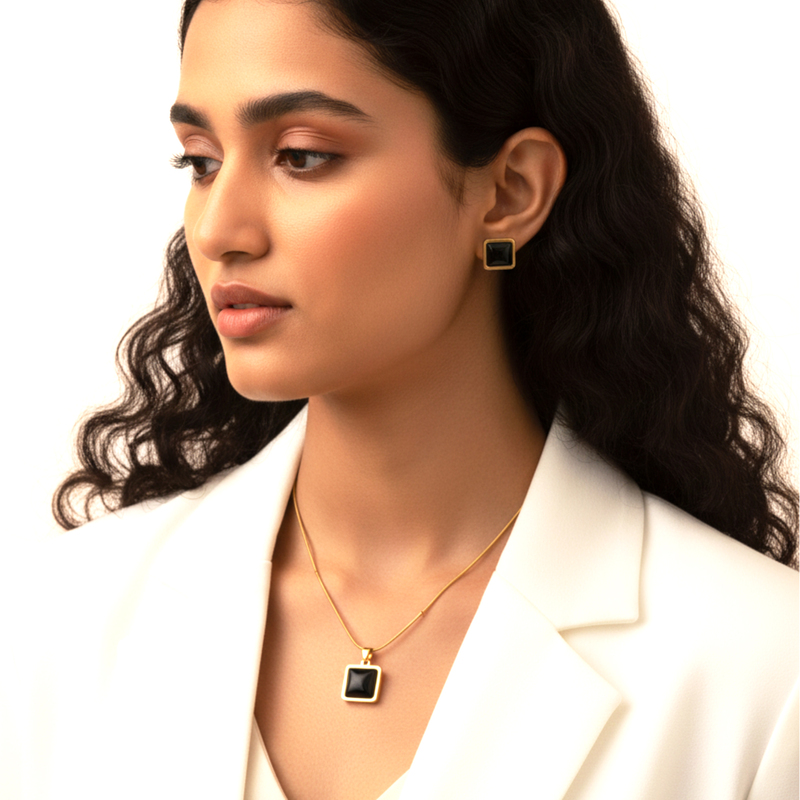 KAYYA21 | Black Square Pendant Necklace Set | Pack of 1