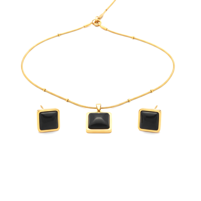 KAYYA21 | Black Square Pendant Necklace Set | Pack of 1