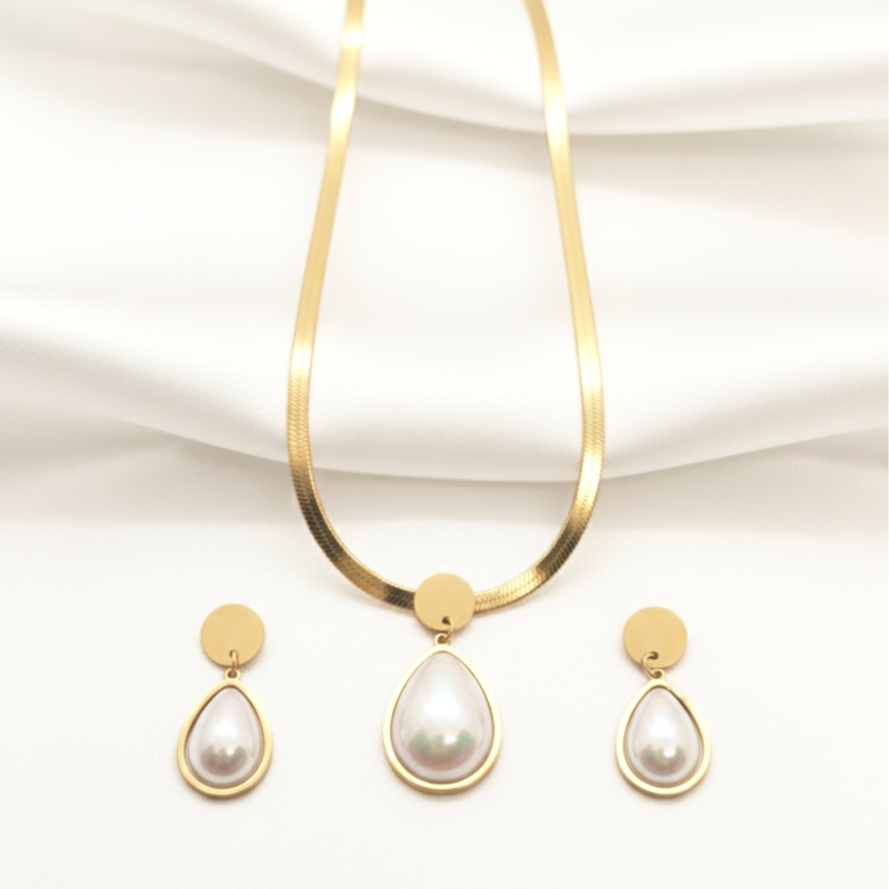 KAYYA21 Gold Plated Pearl Drop Pendant Necklace Set – Minimal & Lightweight | Pack of 1