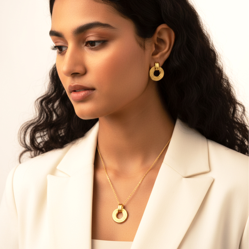 KAYYA21 Gold-Plated Circular Pendant Necklace Set – Lightweight | Anti-Tarnish | Pack of 1