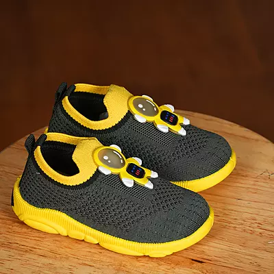 Kats Flykids Unisex Toddler Walking Slip on Trendy Casual Shoes with Musical Chu-Chu