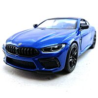 BMW M8 1:36