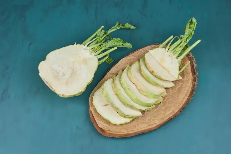 Knol khol (Kohlrabi) Knol khol (Kohlrabi)