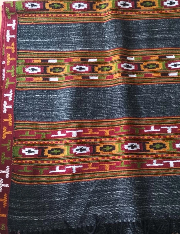 Kulluvi Shawl