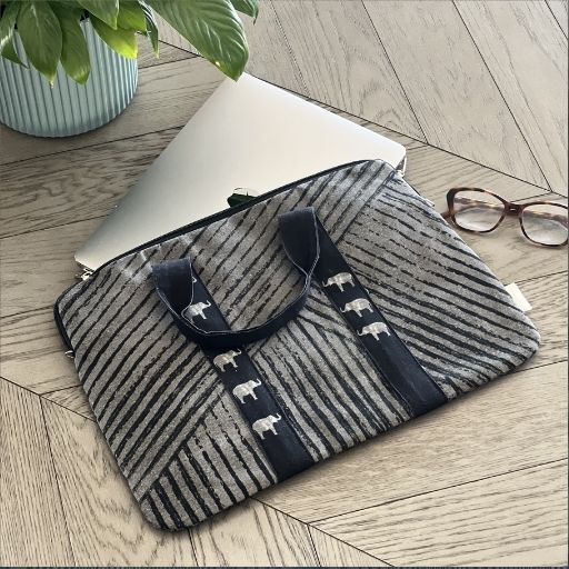 LAPTOP BAG GREY STRIPES 16"
