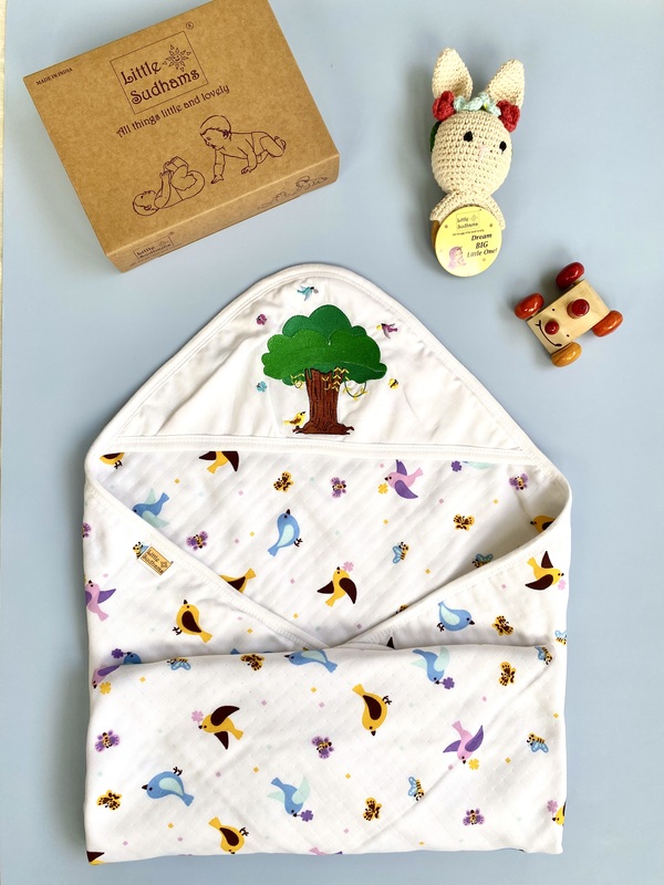 Muslin Cotton New-Born Baby Gift Set