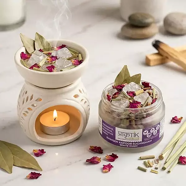 Bhimsen Kapoor Sugandham - White Oudh