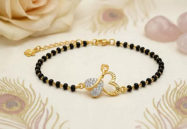 18 kt Gold Eternal Bond Mangasutra Bracelet