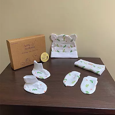 Muslin Cotton Newborn Baby Cap Set