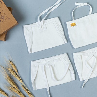 Muslin U-shaped Nappy